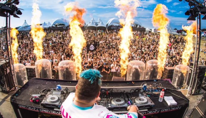 Slushii muestra sus habilidades musicales en su álbum debut