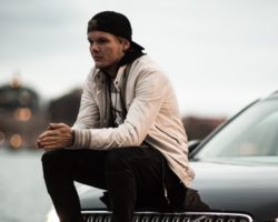 Avicii nos muestra como hizo su nuevo single, ‘Without You’