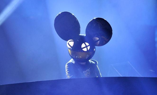 Deadmau5 presenta al nuevo integrante de la familia Zimmerman