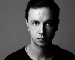 Andrew Rayel nos deleita con su nuevo single “Dark Resistance”