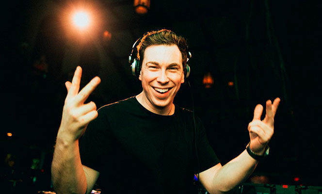 HARDWELL Y BLASTERJAXX COLABORAN PARA “BIGROOM NEVER DIES”