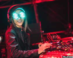 REZZ COLABORA CON UN DJ MISTERIOSO.