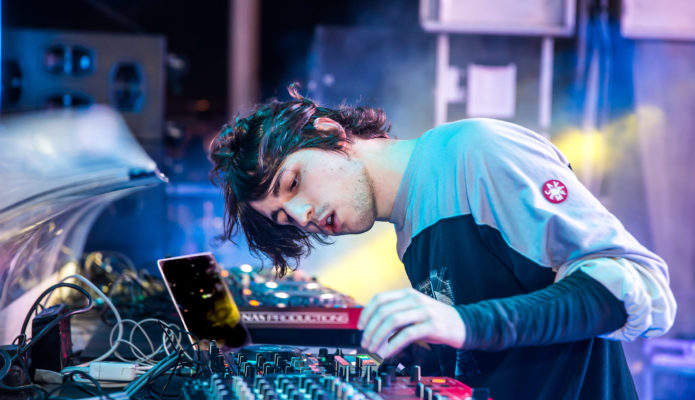 Uno de los mejores álbumes de Porter Robinson hoy cumple 4 años