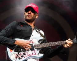 TOM MORELLO LANZA NUEVO SINGLE CON PORTUGAL. THE MAN & WHETHAN