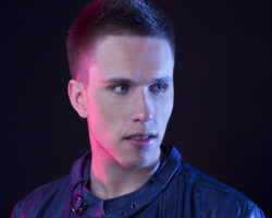 NICKY ROMERO LANZA DOCUMENTAL