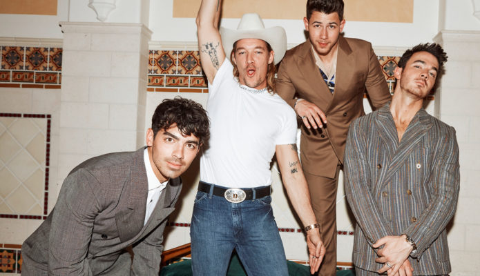 DIPLO LANZA SU TEMA “LONELY” EN COLABORACIÓN CON LOS JONAS BROTHERS