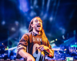 STEVE AOKI RECAUDA $250,000 USD CON LA FINALIDAD DE APOYAR A LA INVESTIGACIÓN DEL CEREBRO