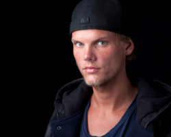 FINALMENTE SE REVELA LA FECHA DE LANZAMIENTO DEL VIDEOJUEGO INVECTOR DE AVICII