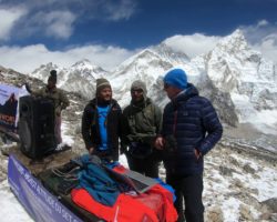 DJ BRITÁNICO ROMPE RÉCORD TOCANDO EN LA PARTE MÁS ALTA DEL EVEREST