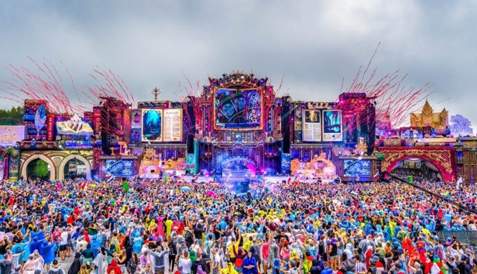 TOMORROWLAND REVELARÁ SU ALINEACIÓN COMPLETA EL DÍA MAÑANA