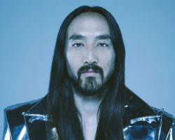 STEVE AOKI ES EL DIRECTOR CREATIVO DE TIC TAC