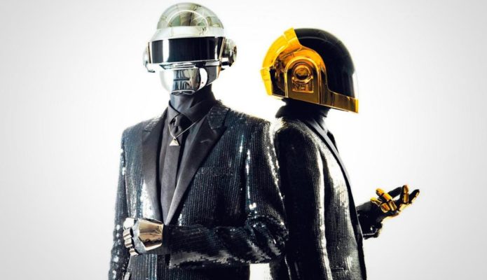 DAFT PUNK SE ENCUENTRA TRABAJANDO EN LA CREACIÓN DE LA BANDA SONORA DE LA INÉDITA PELÍCULA LLAMADA OCCHIALI NERI