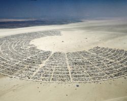 BURNING MAN CREA SU NUEVA PLATAFORMA DE EVENTOS VIRTUALES LLAMADA KINDLING