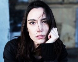 AMELIE LENS DA A CONOCER LA FECHA DE LANZAMIENTO SU NUEVO EP