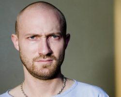 “PARACHUTE” EL NUEVO SENCILLO DE PAUL KALKBRENNER