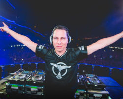 TIËSTO REVELA SU PROYECTO LLAMADO VER:WEST