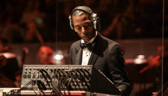 JEFF MILLS PRESENTA SU NUEVO PROYECTO CON JEAN-PHI DARY TITULADO THE PARADOX