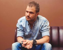 JEFFREY SUTORIUS ANUNCIA QUE YA NO PODRÁ USAR SU SOBRENOMBRE DE DASH BERLIN