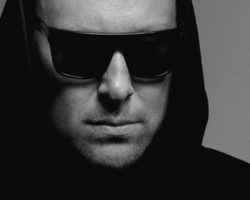 UMEK REALIZARÁ LA PRIMERA ACTUACIÓN NFT EN VIVO