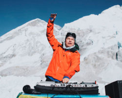 YA SE ENCUENTRA DISPONIBLE EL DOCUMENTAL SOBRE EL SET DE PAUL OAKENFOLD EN EL MONTE EVEREST