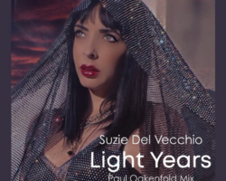 SUZIE DEL VECCHIO LANZA SU NUEVO TEMA “LIGHT YEARS”