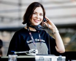 NINA KRAVIZ LANZA SU NUEVO TEMA “THIS TIME”