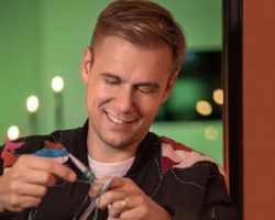 ARMIN VAN BUUREN COMPARTE UNA PLAYLIST NAVIDEÑA