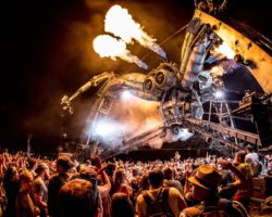 CONOCE A LAS LEYENDAS QUE ESTARÁN PRESENTES EN ARCADIA DE GLASTONBURY 2022