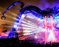 ARCADIA FUNCIONARÁ CON ENERGÍA RENOVABLE EN GLASTONBURY 2023