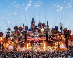 TOMORROWLAND GANA EL TOP 100 FESTIVALS DE DJ MAG 2023