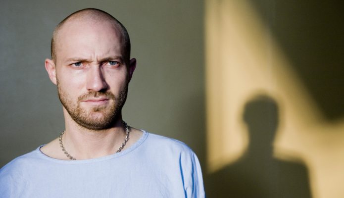 Conoce el nuevo material de Paul Kalkbrenner