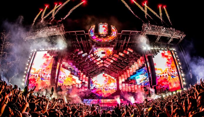 Ultra Music Festival deberá pagar 2 millores de dólares si quiere quedarse en Bayfront Park