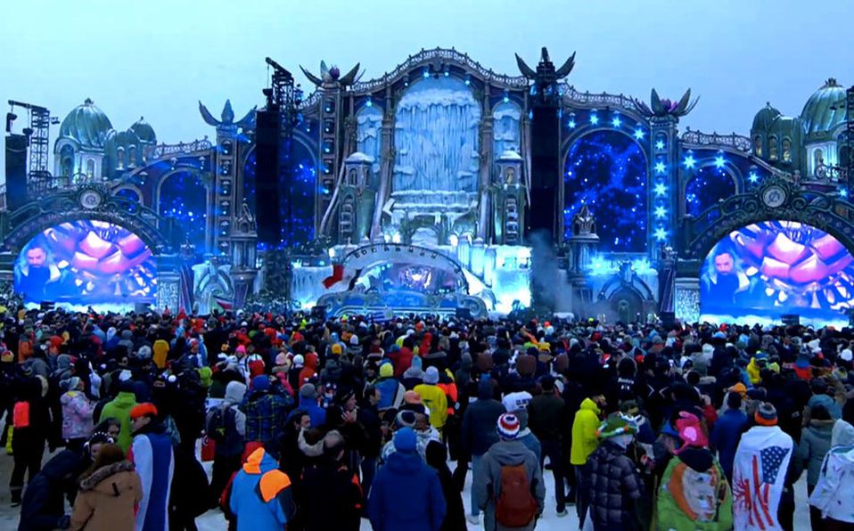 Видео про 2019. Tomorrowland 2019. Tomorrowland Winter. Tomorrowland зимний. Tomorrowland сцены по годам.