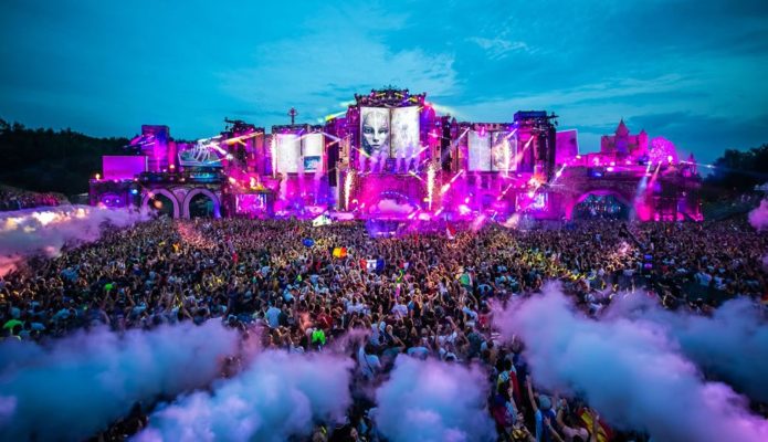 TOMORROWLAND ANUNCIA SU NUEVO CURSO DE VERANO PARA DJS Y PRODUCTORES