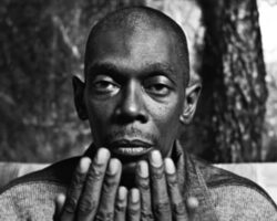 FALLECE A LOS 65 AÑOS EL VOCALISTA DE FAITHLESS MAXI JAZZ